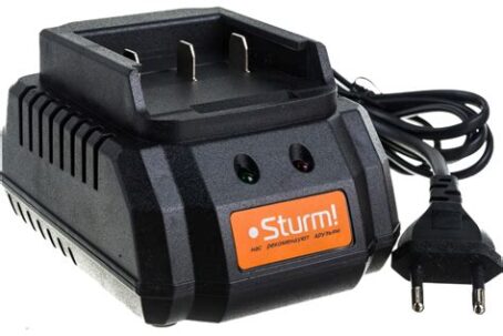 Зарядное устройство Sturm SBC1821 18B, 2 А