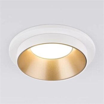 Светильник MR 16 SQ GOLD квадр.0141
