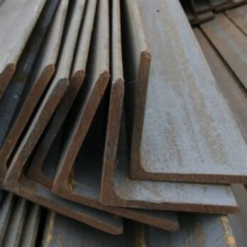 Уголок 25х25х4