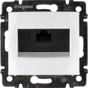 Розетка компьютерная 1-м СП RJ45 белая VALENA 774230
